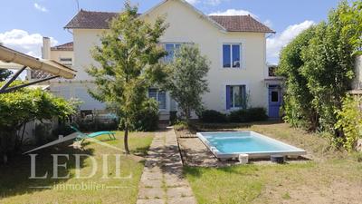 Maison de village - 175 m² - 5 pièces