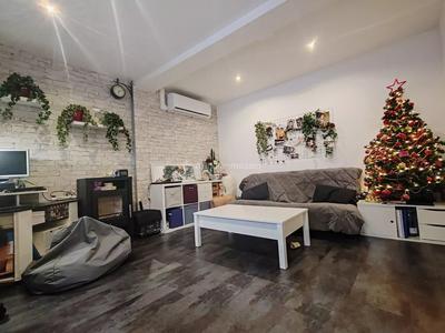 Maison - 72 m² - 3 pièces