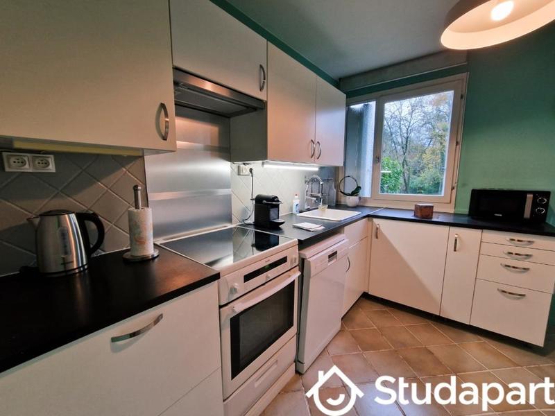 Appartement - 83 m² - 3 pièces