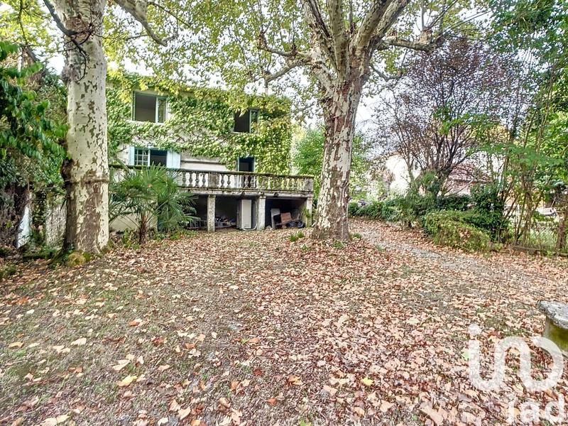 Maison de village - 225 m² - 10 pièces