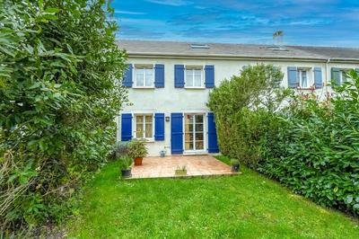 Maison - 81 m² - 5 pièces