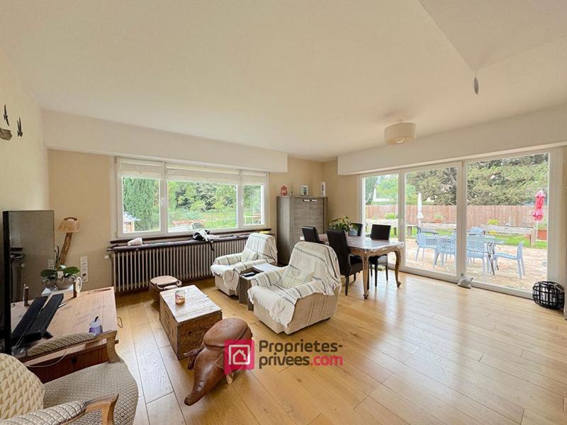 Maison - 180 m² - 7 pièces