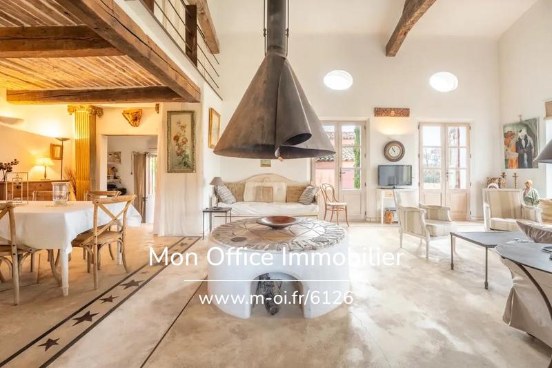 Maison - 168 m² - 6 pièces