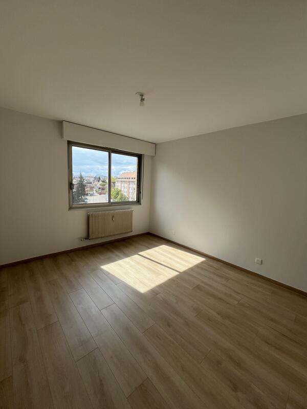 Appartement - 68 m² - 2 pièces