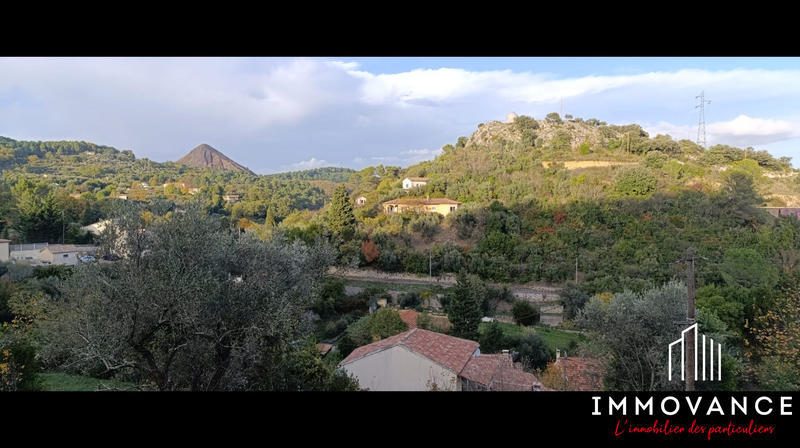 Maison - 98 m² - 4 pièces