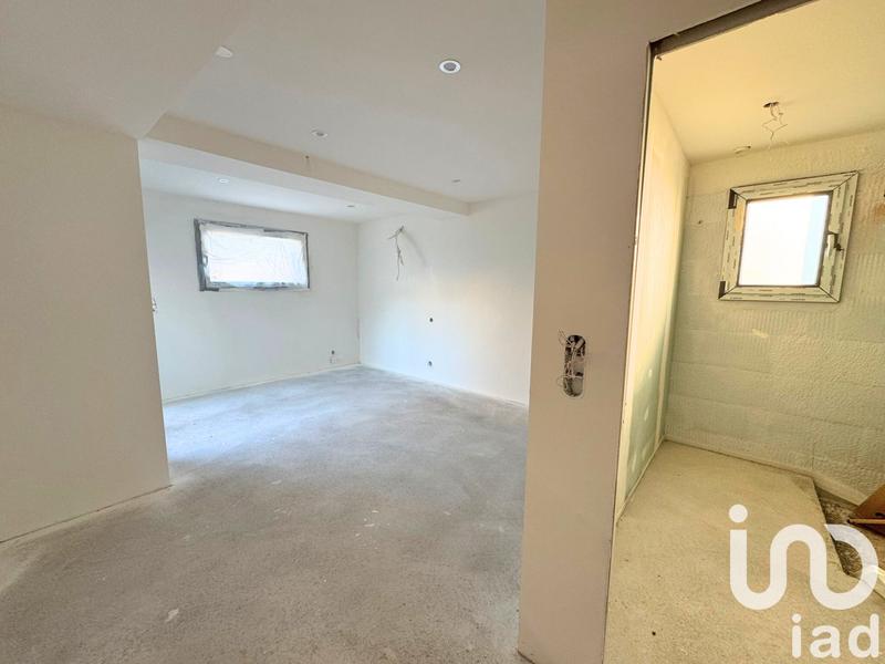 Maison - 163 m² - 5 pièces