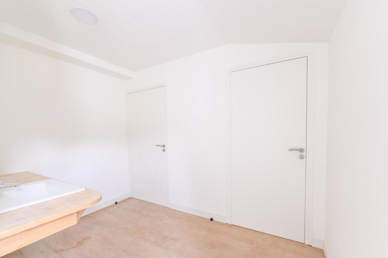 Local commercial - 91 m² - 2 pièces