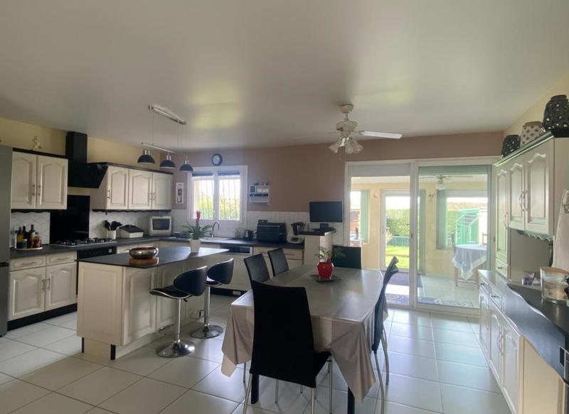 Pavillon - 100 m² - 5 pièces