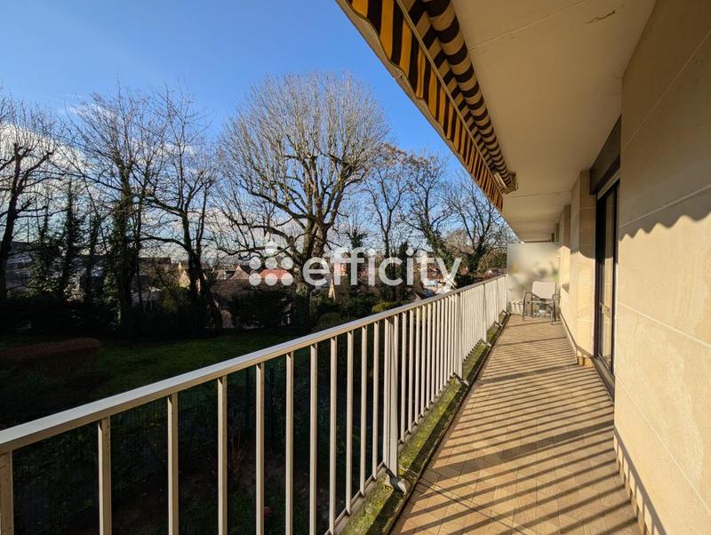 Appartement - 75 m² - 4 pièces