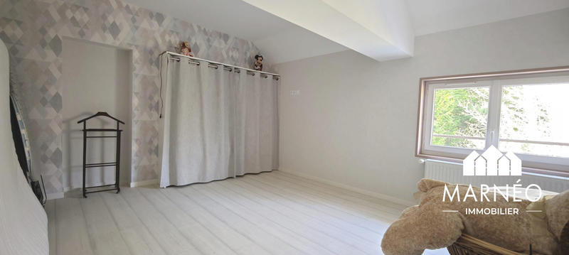 Maison ancienne - 192 m² - 6 pièces