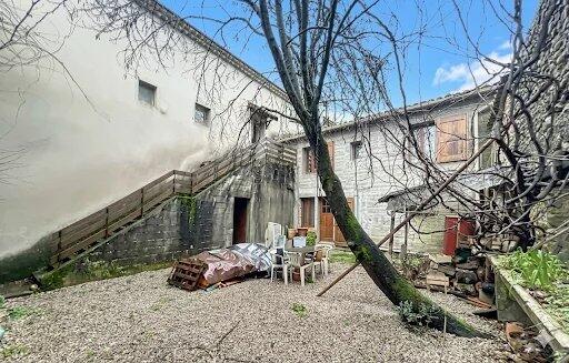 Immeuble - 445 m² - 11 pièces