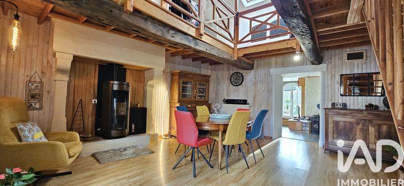 Maison - 161 m² - 6 pièces