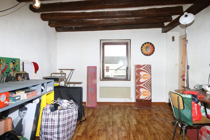 Maison - 102 m² - 4 pièces