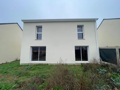 Maison - 128 m² - 4 pièces