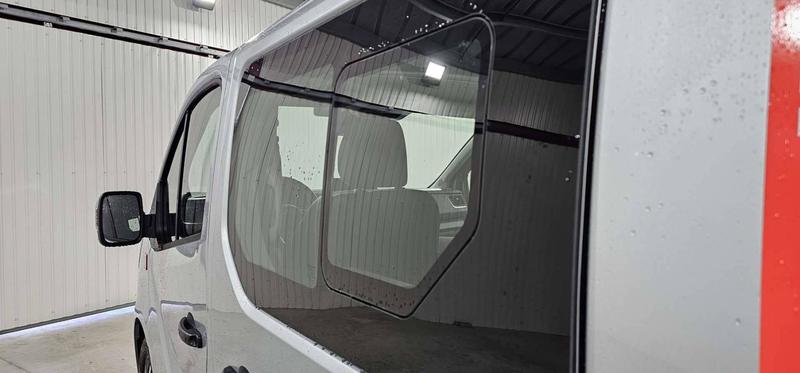 Renault Trafic Cabine Approfondie Ca L1h1 Blue Dci 170 Bva9 Red Edition Exclusive