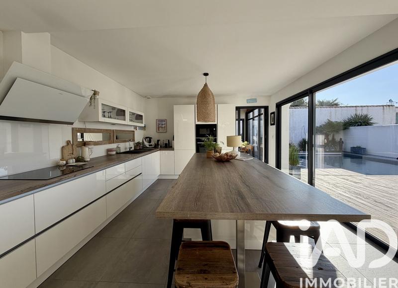 Maison - 130 m² - 4 pièces