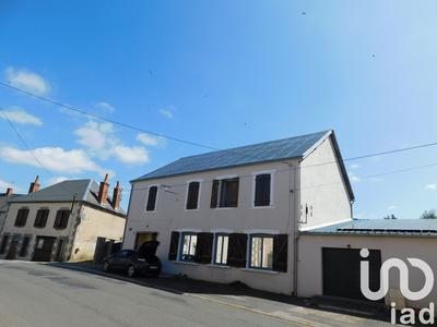 Maison - 210 m² - 8 pièces