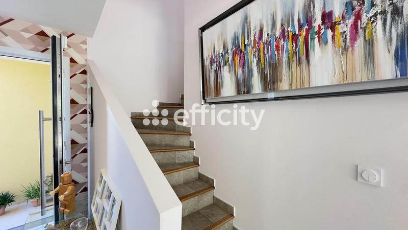 Pavillon - 146 m² - 5 pièces