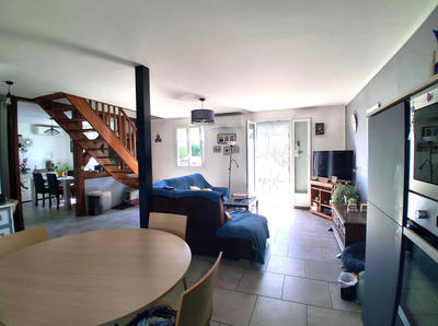 Maison - 89 m² - 5 pièces