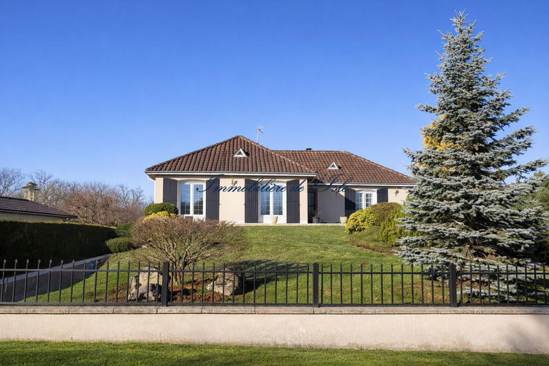 Maison - 146 m² - 5 pièces