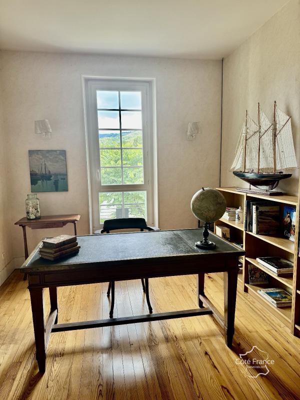 Maison de maîtres - 208 m² - 7 pièces