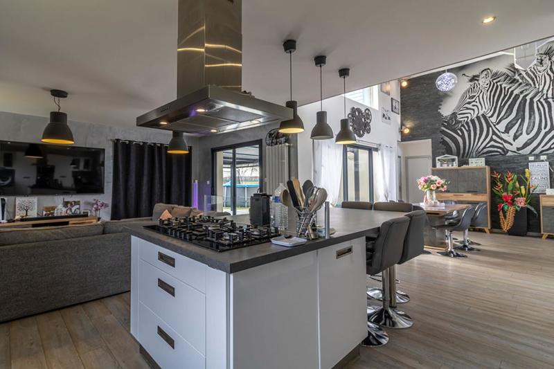 Maison - 162 m² - 7 pièces