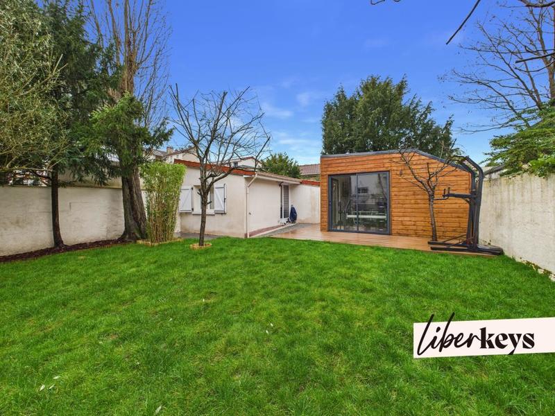 Maison - 160 m² - 6 pièces