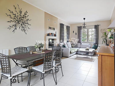 Maison - 107 m² - 7 pièces