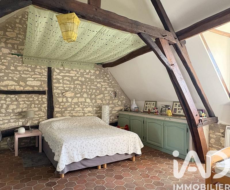 Maison - 221 m² - 9 pièces