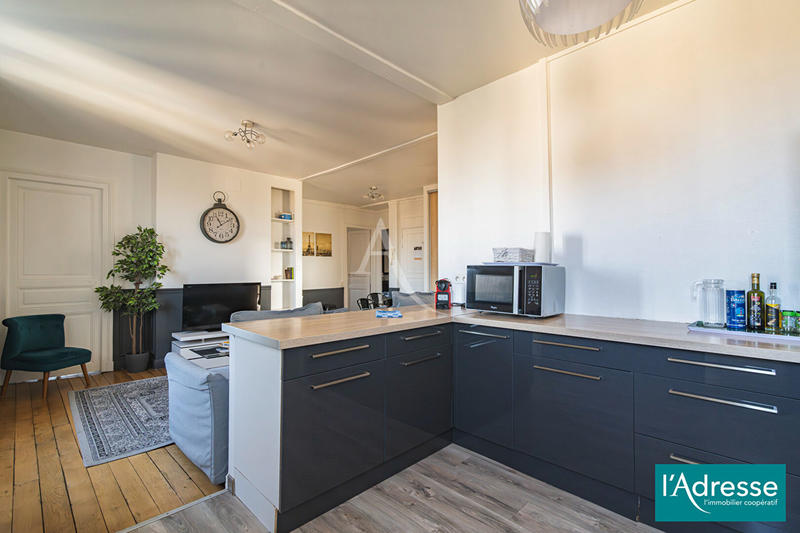 Appartement - 105 m² - 5 pièces