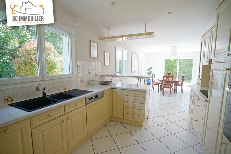 Maison - 144 m² - 6 pièces