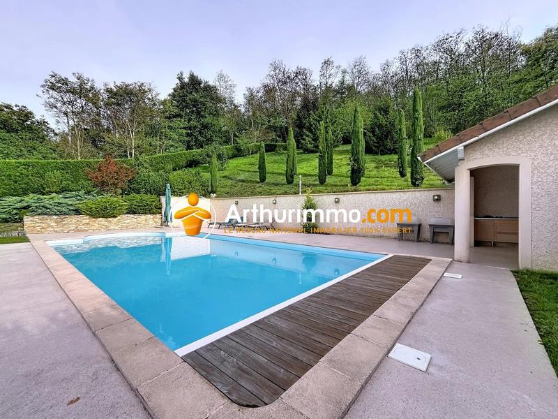 Maison - 152 m² - 6 pièces