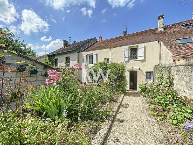 Maison de ville - 111 m² - 5 pièces