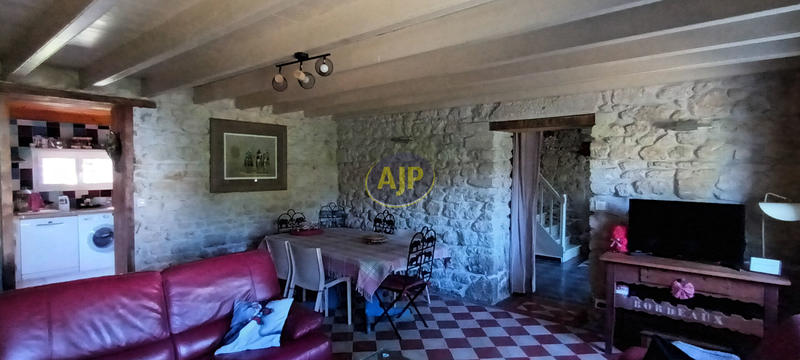 Maison - 123 m² - 5 pièces