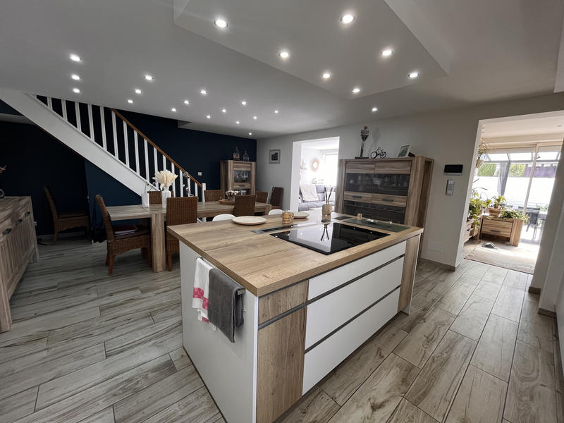 Maison - 125 m² - 5 pièces