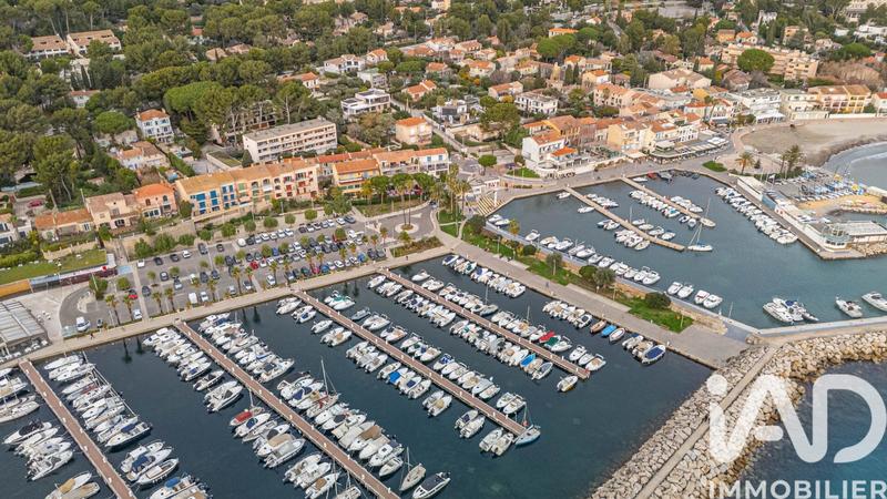 Appartement - 85 m² - 2 pièces