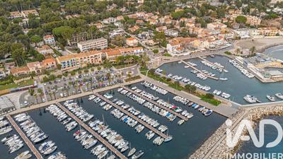 Appartement - 85 m² - 2 pièces