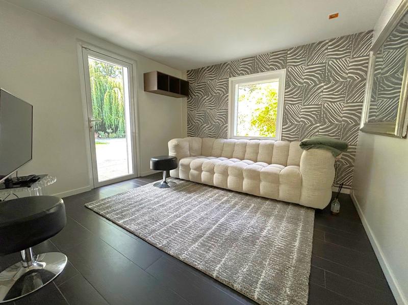 Maison - 180 m² - 6 pièces