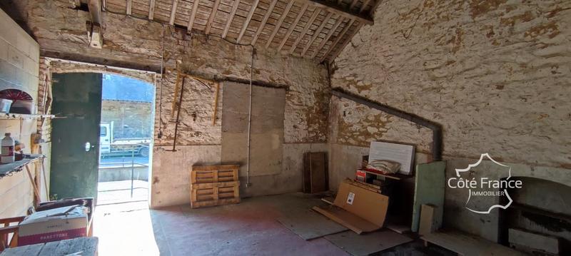 Propriété - 62 m² - 5 pièces