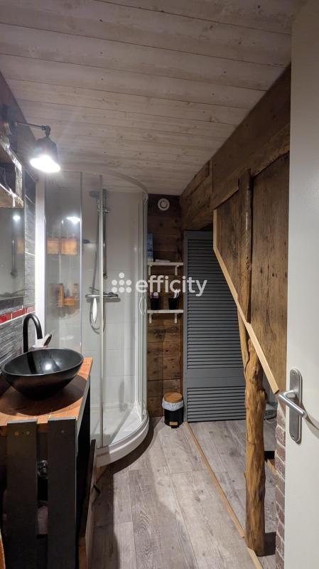 Maison - 92 m² - 6 pièces