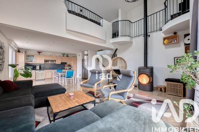 Appartement - 118 m² - 4 pièces