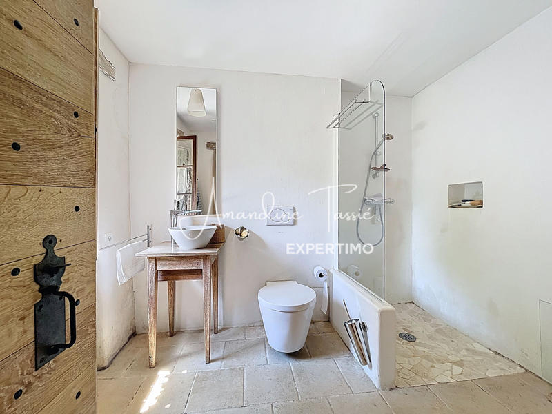 Maison - 224 m² - 8 pièces