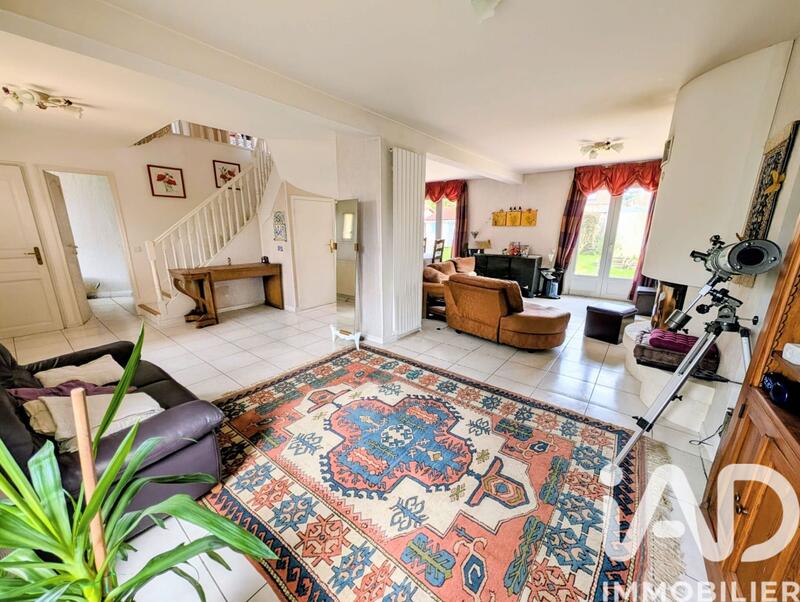 Maison - 144 m² - 7 pièces