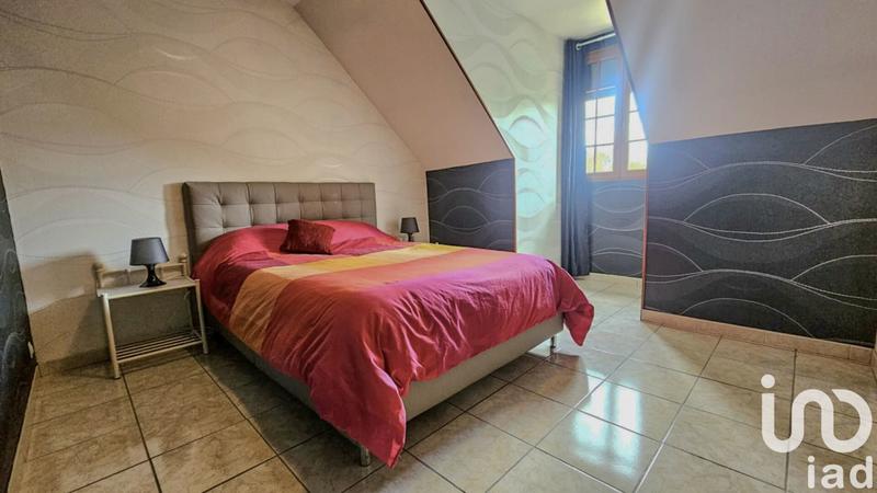 Maison - 180 m² - 8 pièces