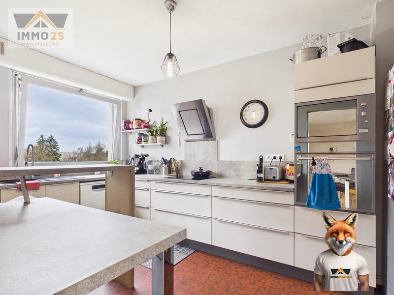 Appartement - 126 m² - 5 pièces