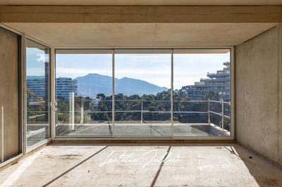 Maison - 250 m² - 5 pièces