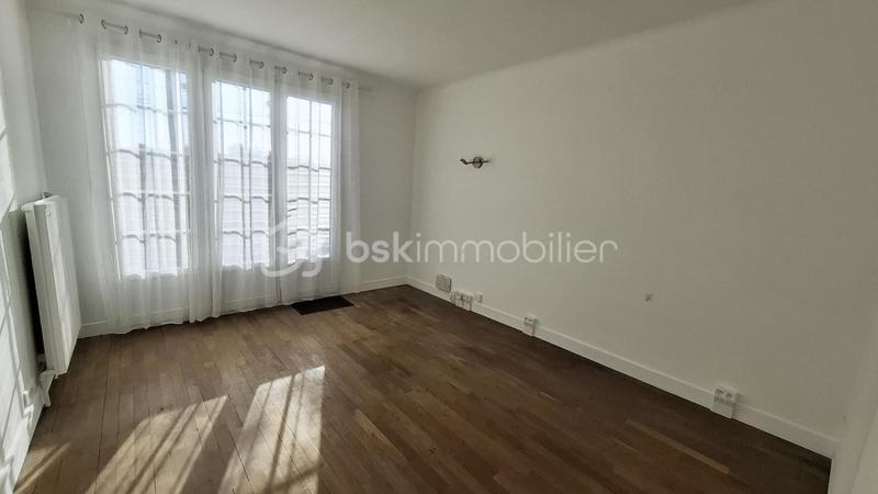 Maison - 192 m² - 9 pièces