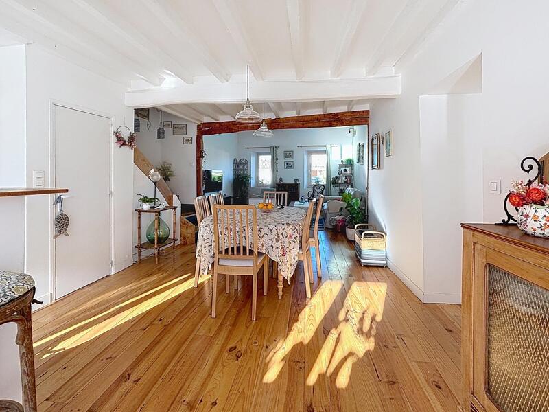 Maison - 100 m² - 4 pièces