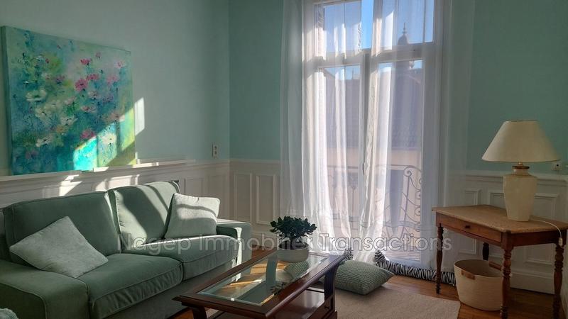 Appartement - 81 m² - 4 pièces