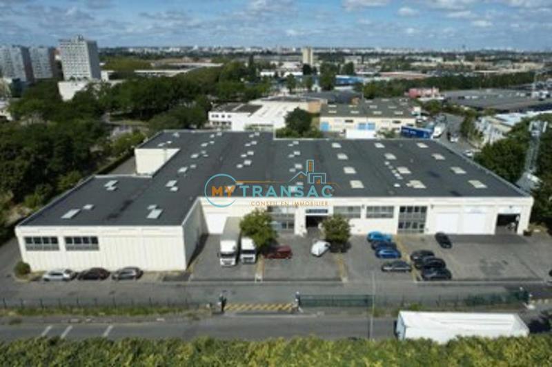 Local d'activité / Entrepôt - 304 m²